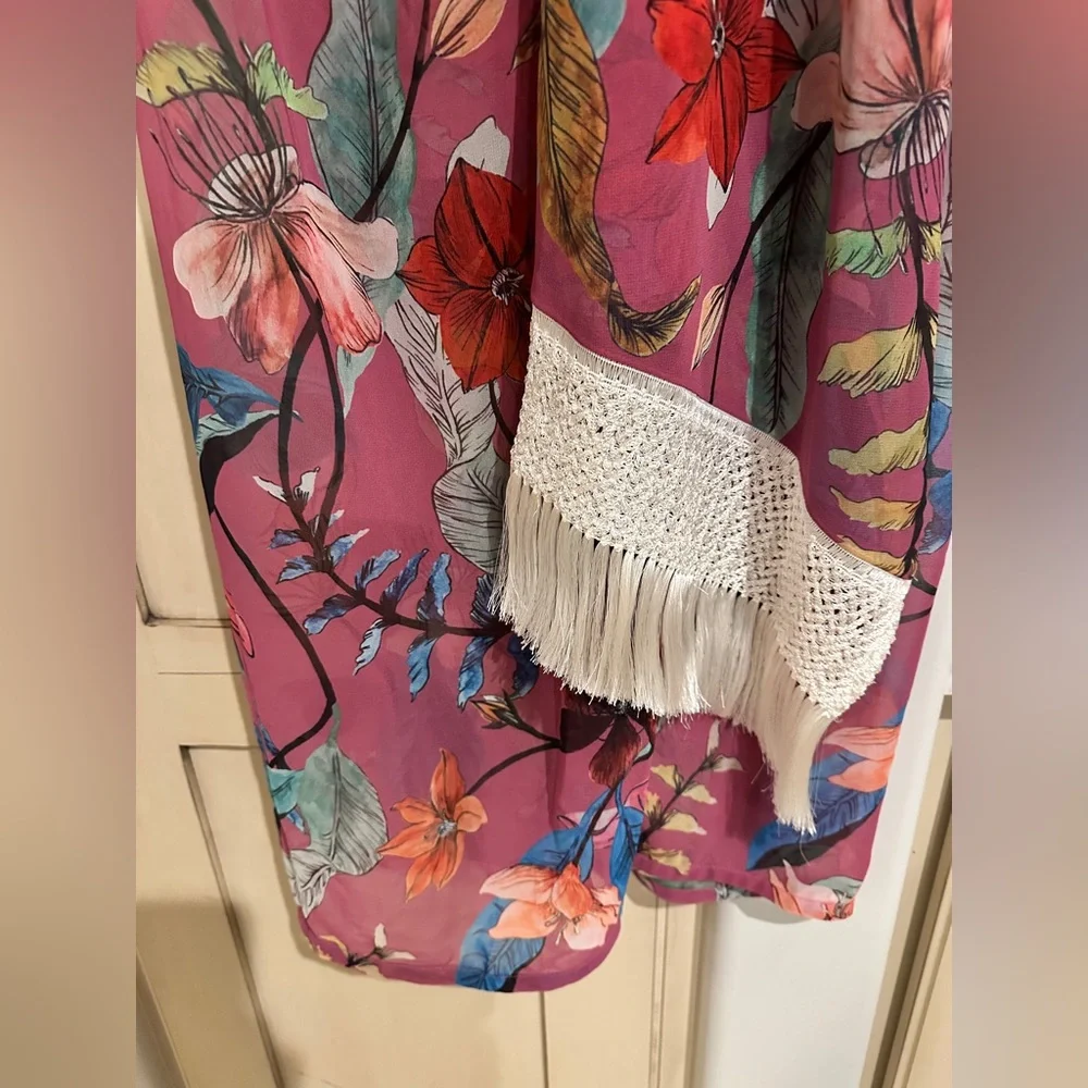 Classy Beach Cover-up Fringed Crochet Trimmed Printed Chiffon Pareo Skirt NWOT - Picture 6 of 6